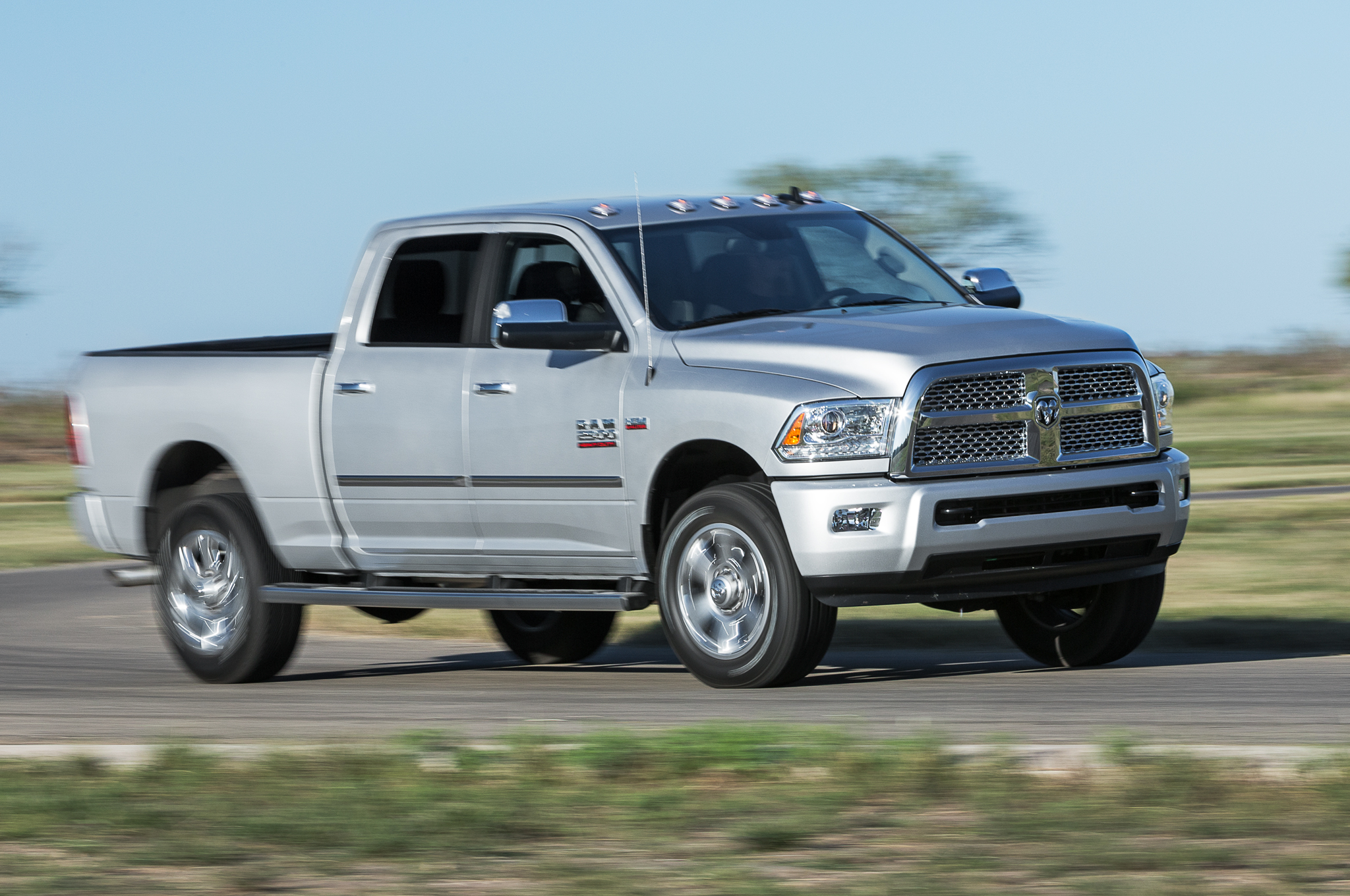 ram-2500-hd-laramie-limited-in-motion